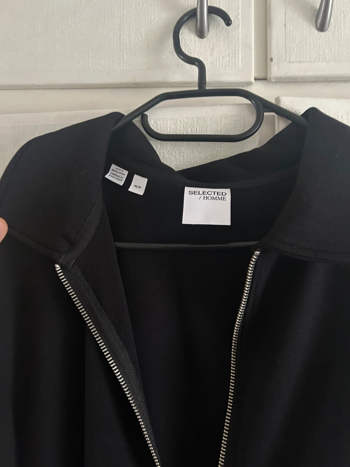 Svart zip-kofta från Selected Homme - 1