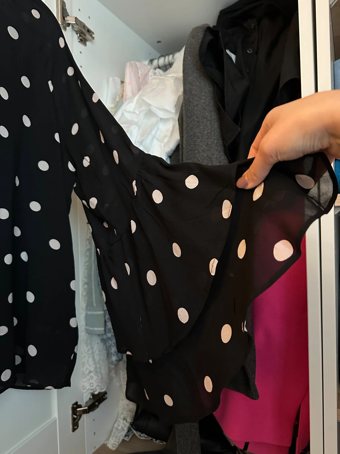 Svart prickig blus - & Other Stories - 1