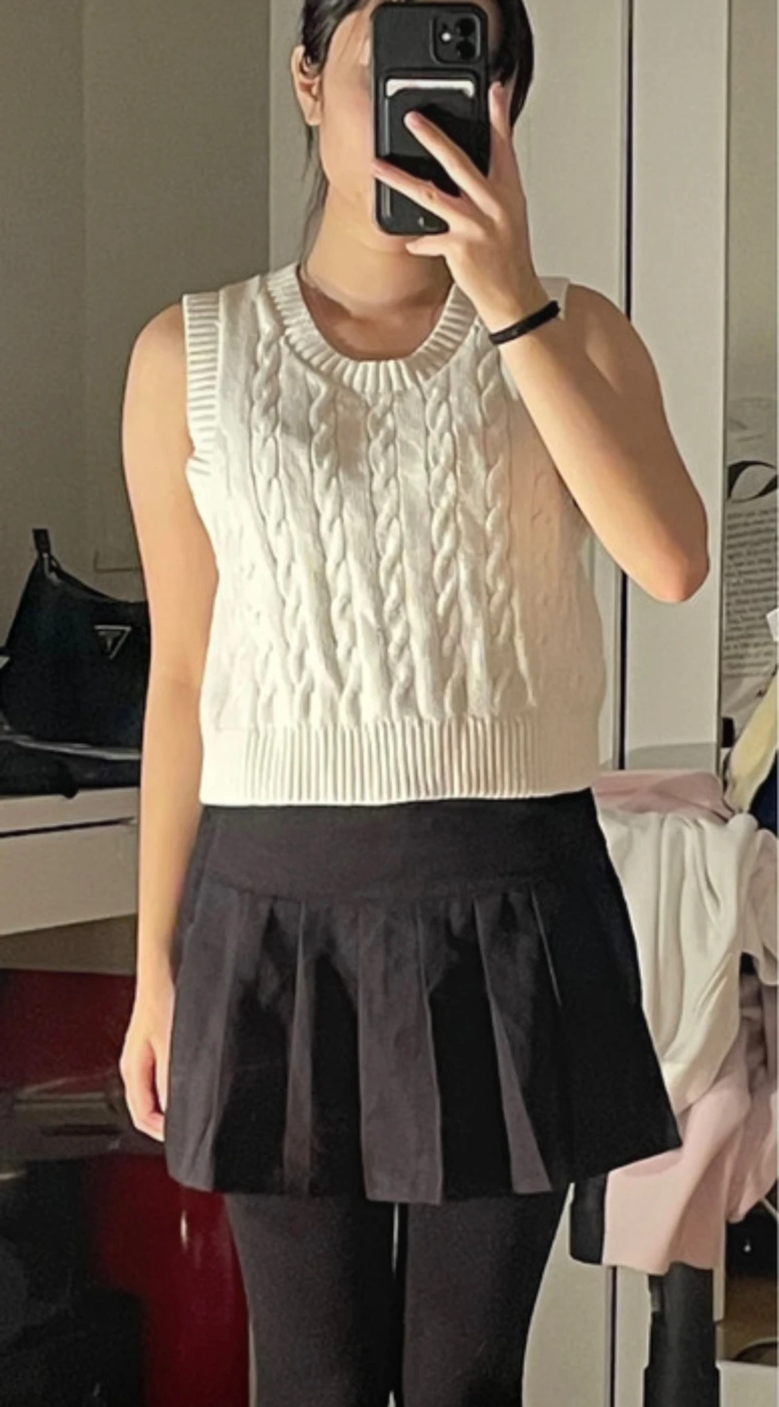 Vit kabelstickad väst från Lindex - 3