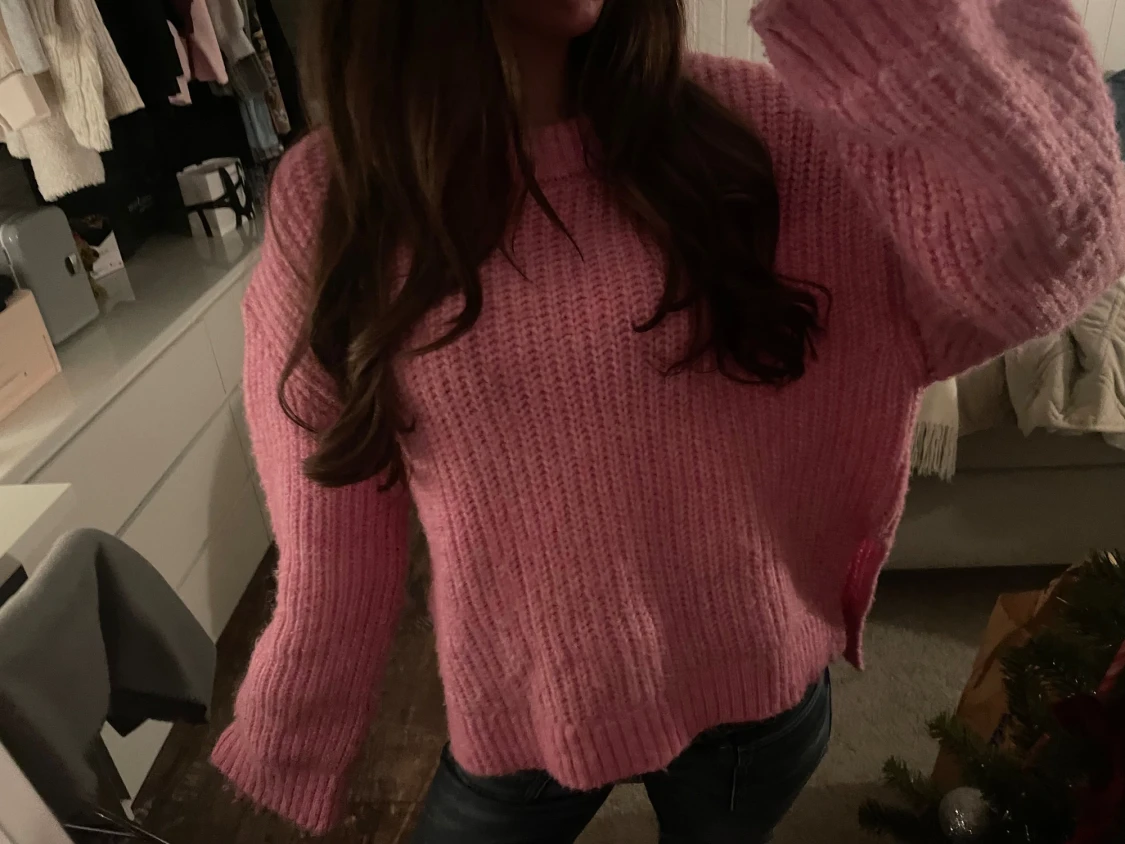 Rosa stickad oversized tröja - 2