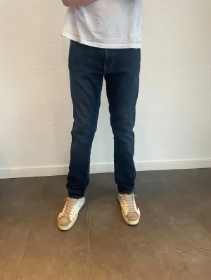 Nudie Lean Dean Jeans - Nudie Lean Dean Jeans herr| storlek:W30 L32| pris: 499kr| skick:10/10| hör av dig vid Minsta lilla fundering eller fråga|