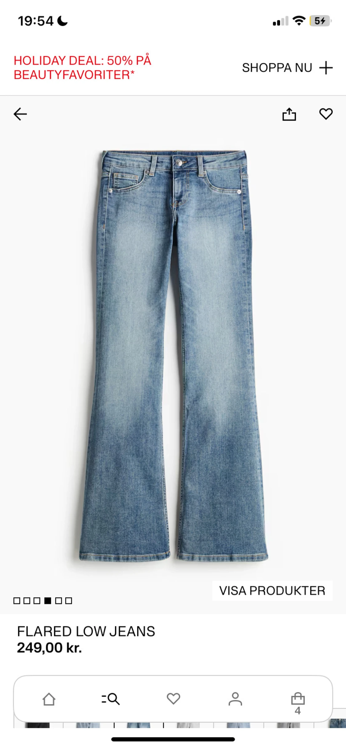 Blå bootcut jeans med låg midja