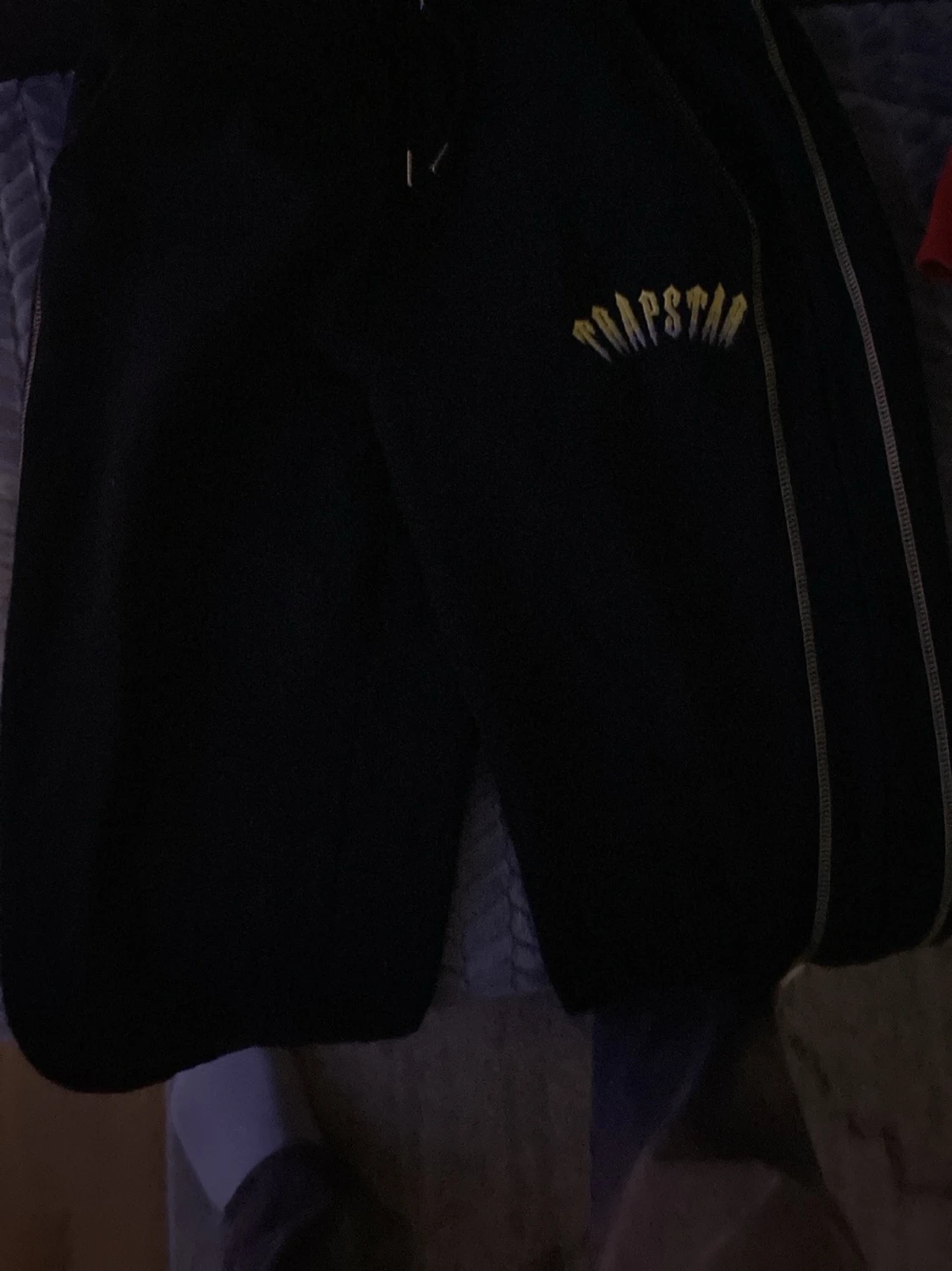 Svarta mjukisbyxor från Trapstar