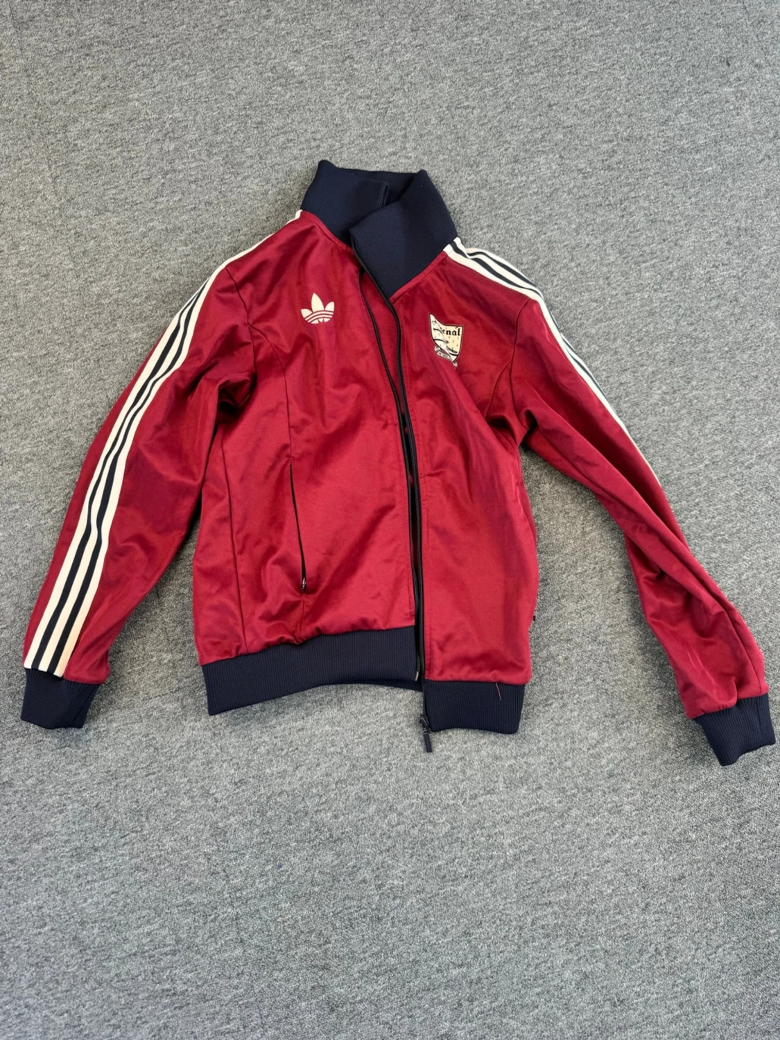 Vinröd Adidas Arsenal track jacket