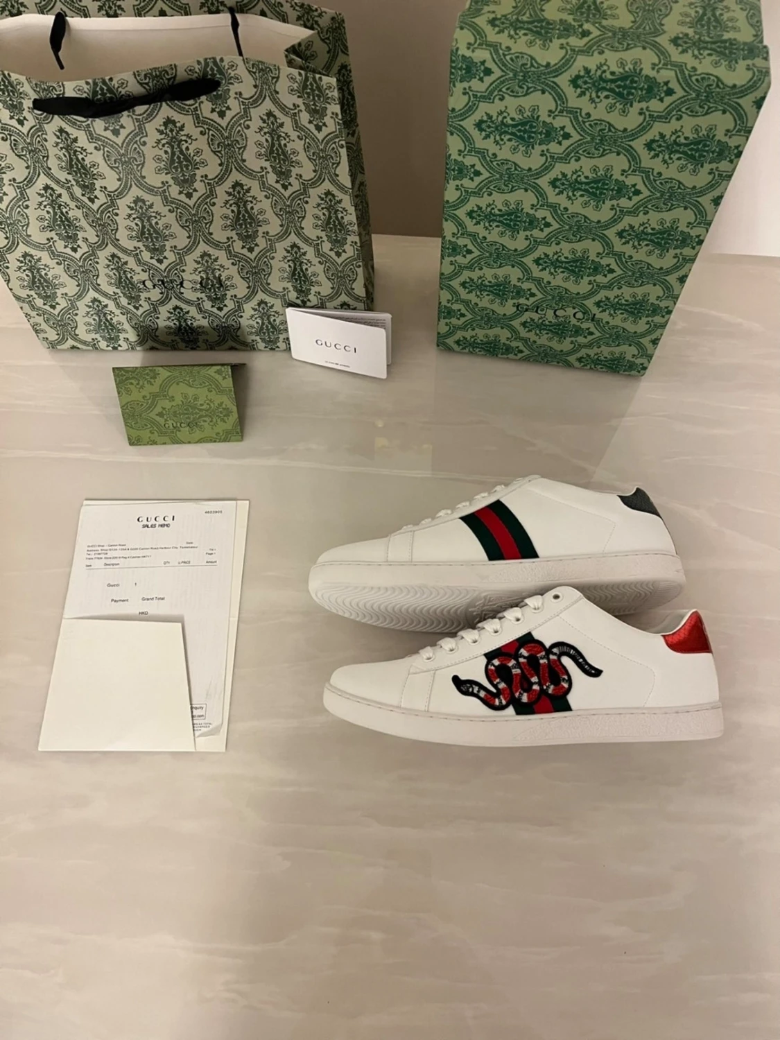 Vita skor I orm design - 1