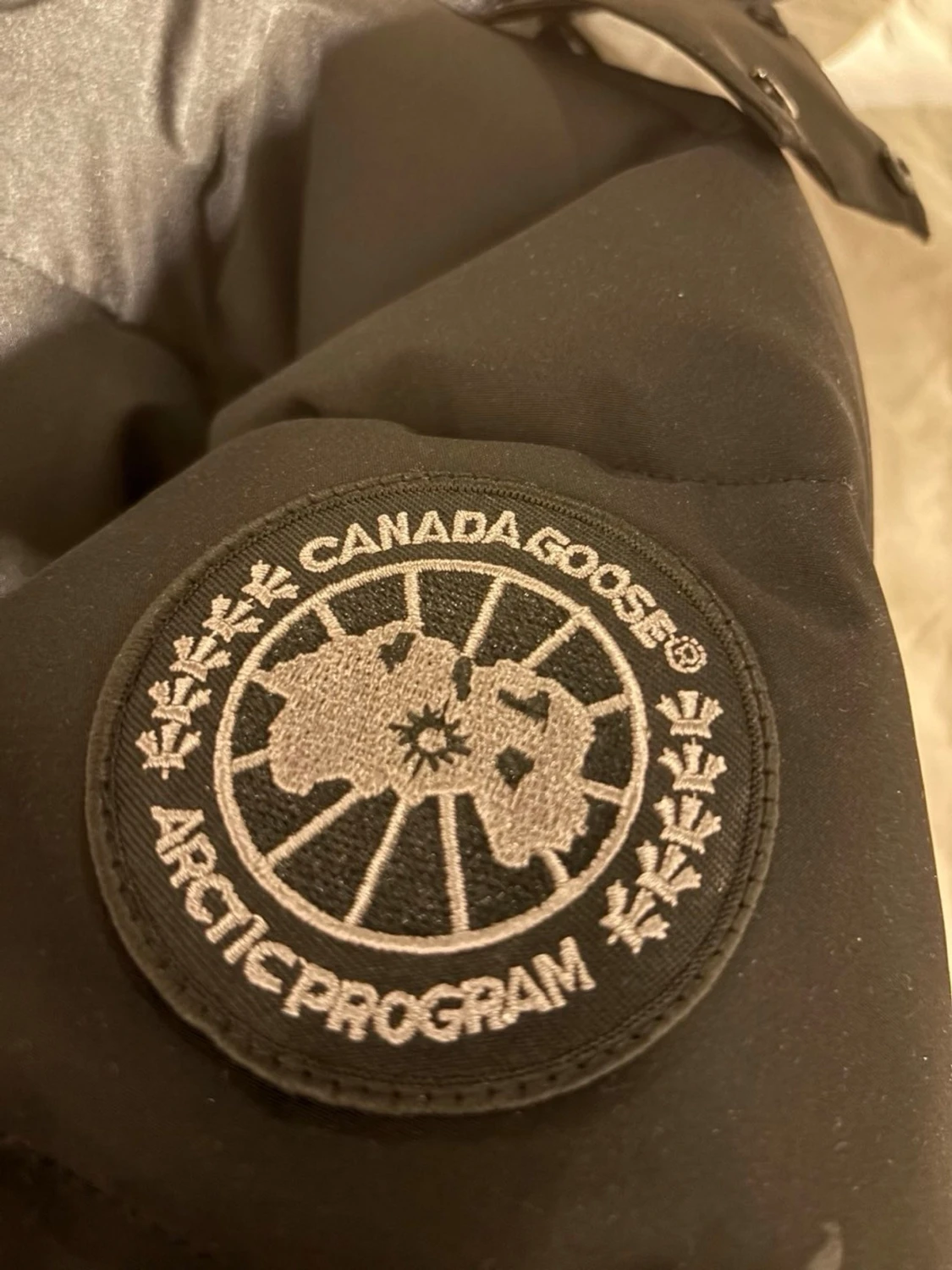 Svart dunjacka från Canada Goose - 2