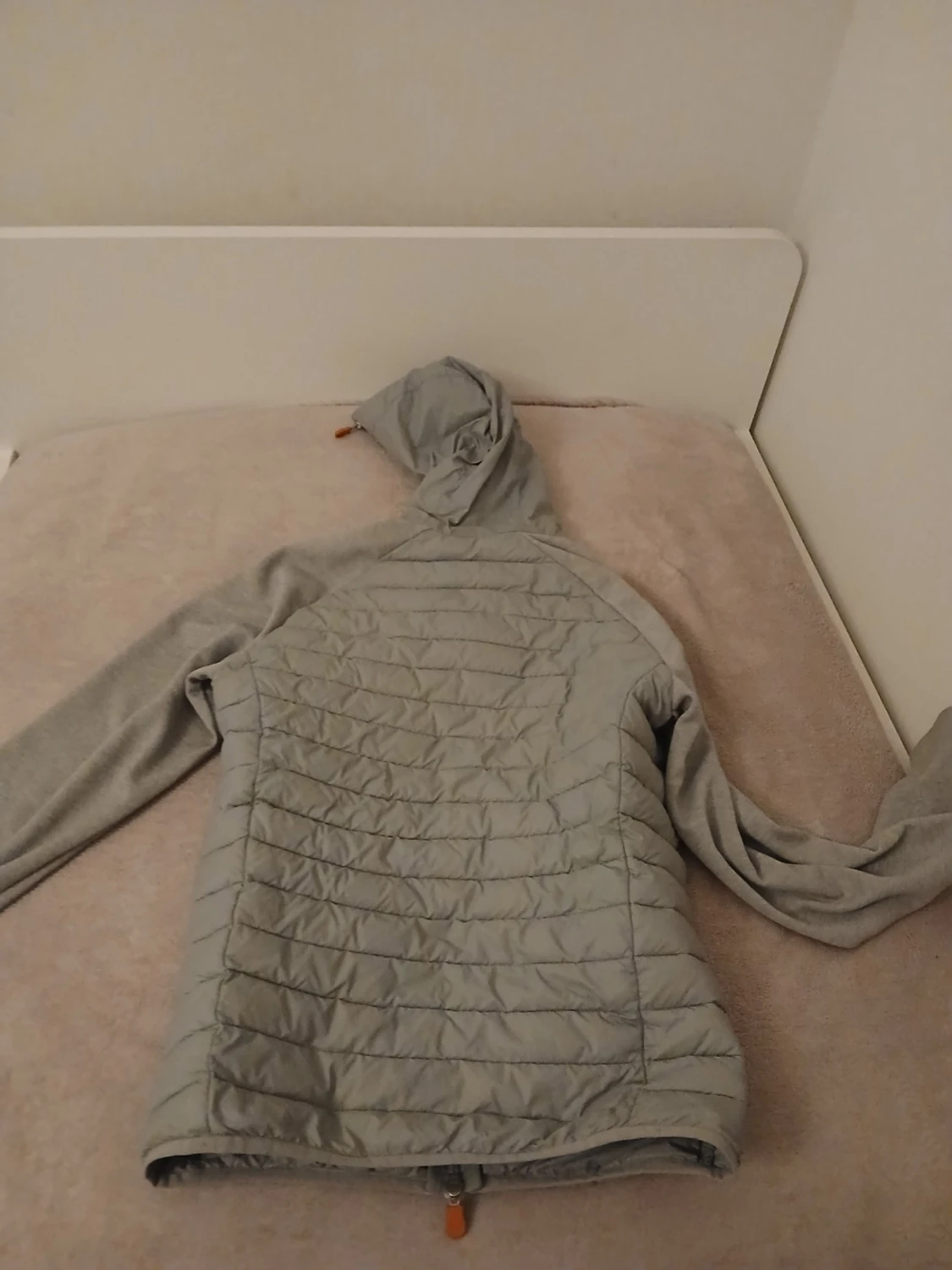 Ljusgrå Save the duck jacka med huva
