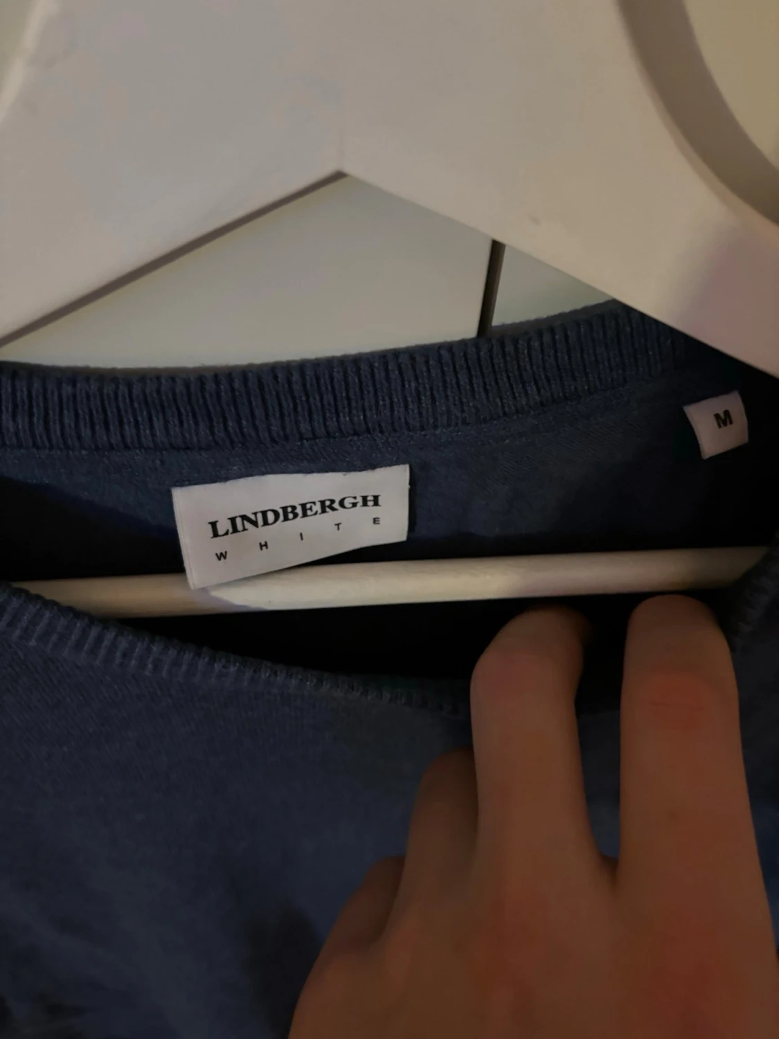 Mörkblå tröja från Lindbergh White - 1