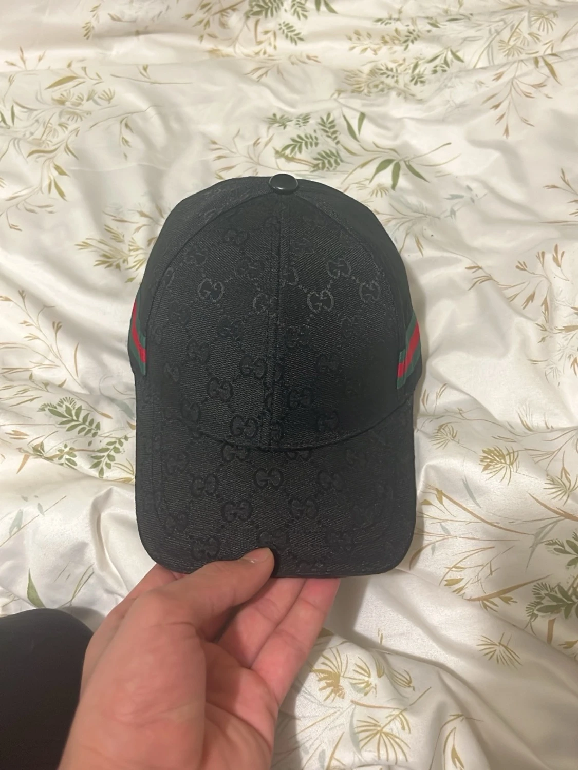 Svart Gucci keps med GG-mönster - 1