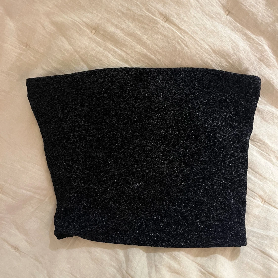 Svart glittrig tubtopp Gina Tricot - 1