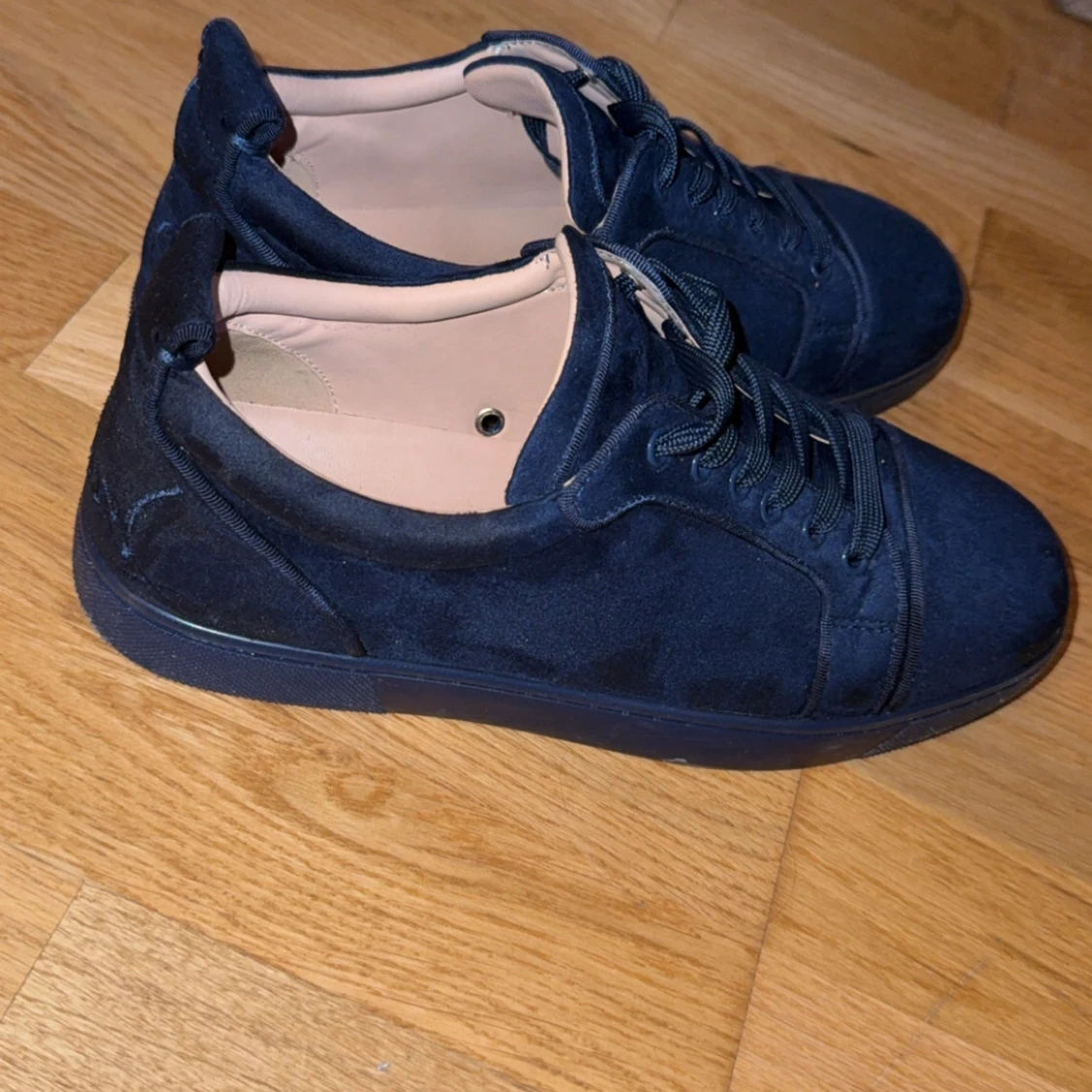 Mörkblå Christian Louboutin sneakers - 2