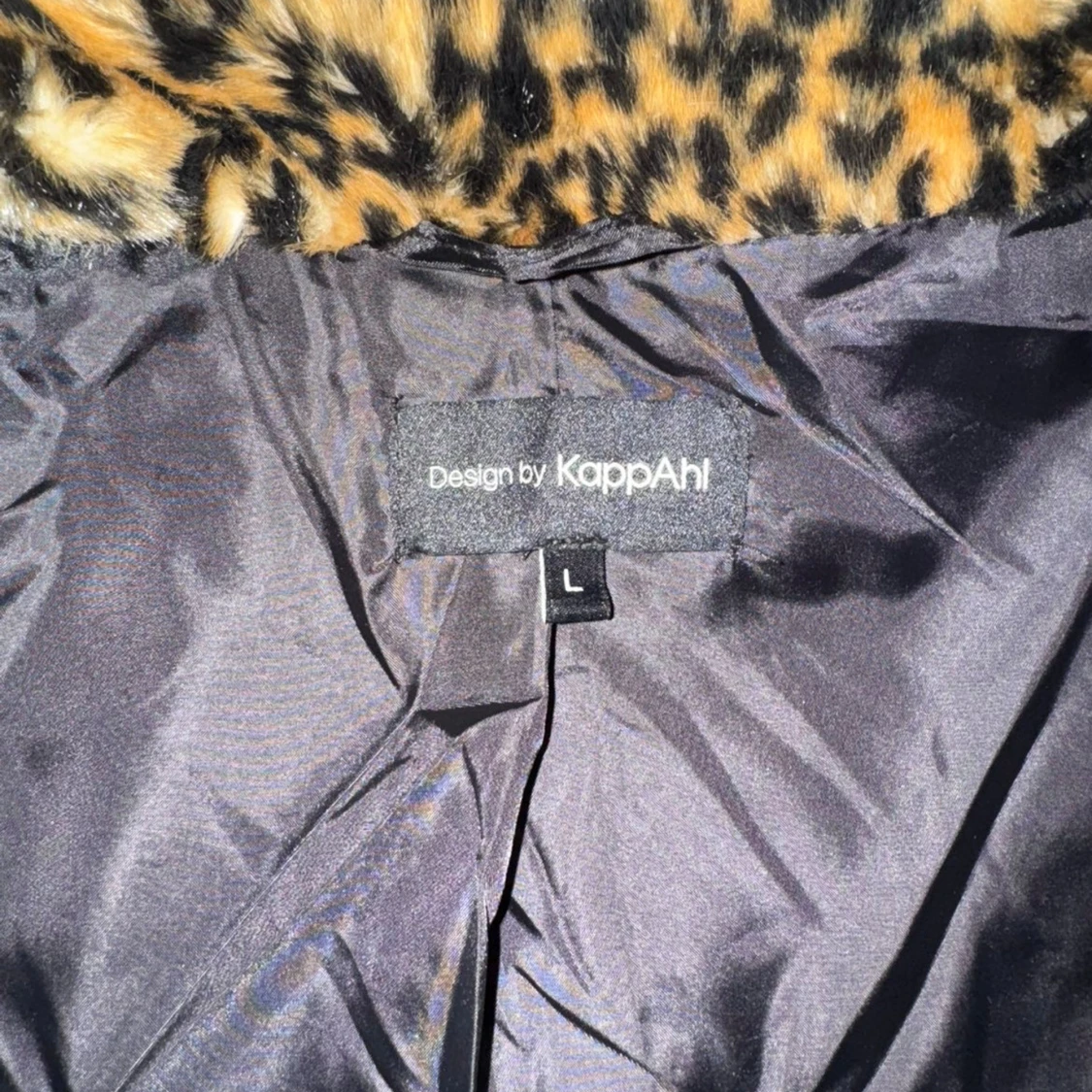 Elegant leopardmönstrad kappa - 4