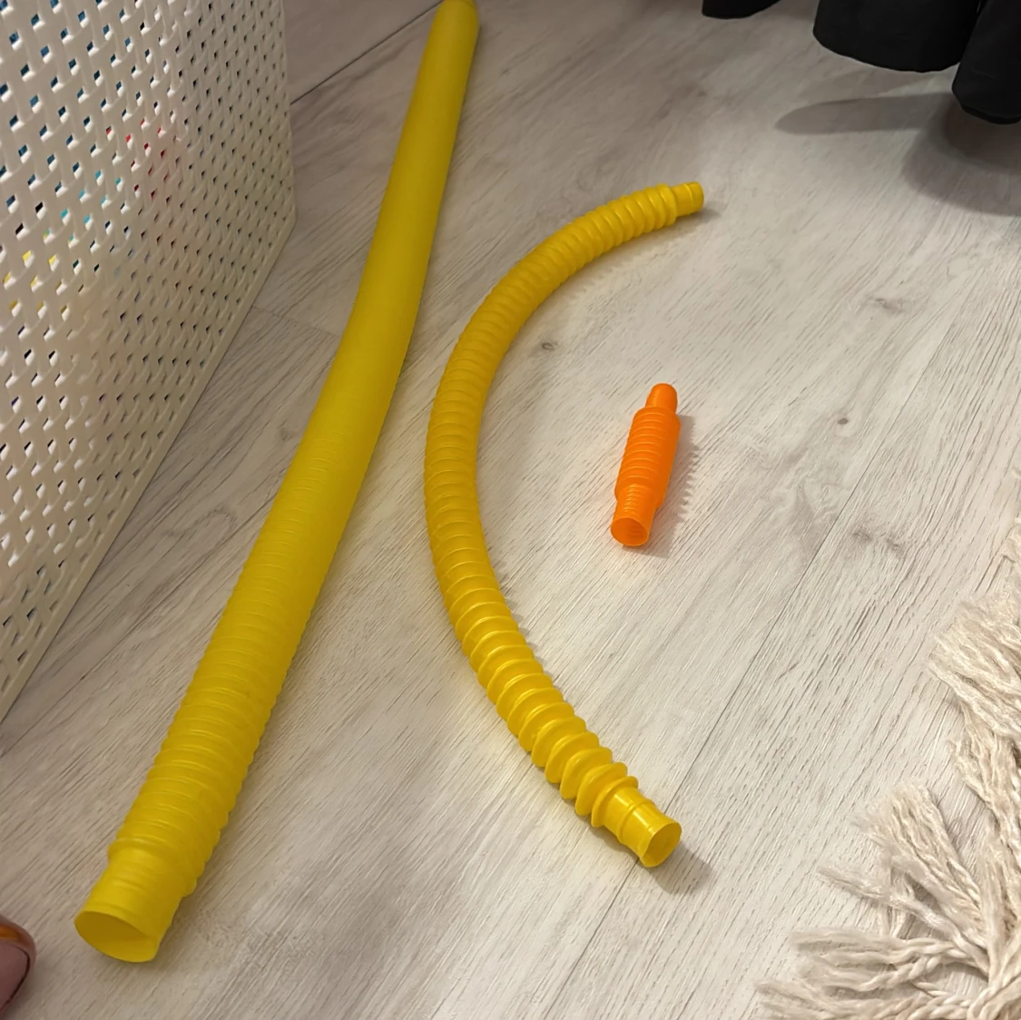 Fidget/leksaks tubar - 1