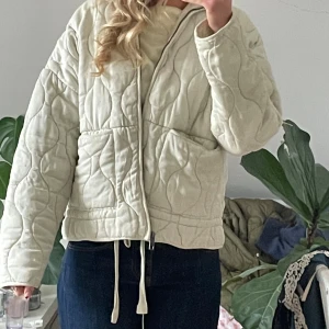 Zara jacka  - Så fin jacka från zara, perfekt till hösten ❤️