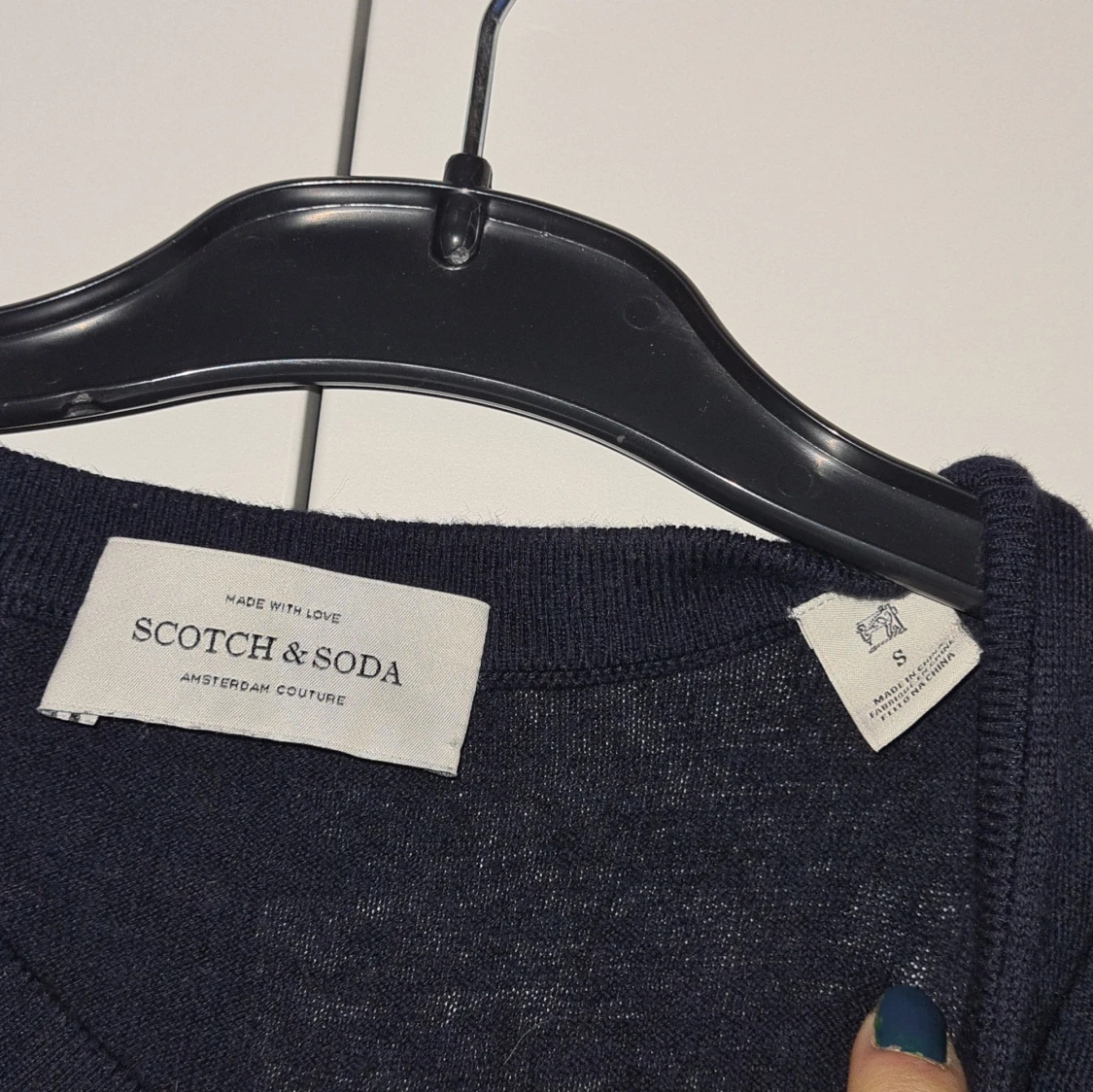 Mörkblå tröja från Scotch & Soda - 2