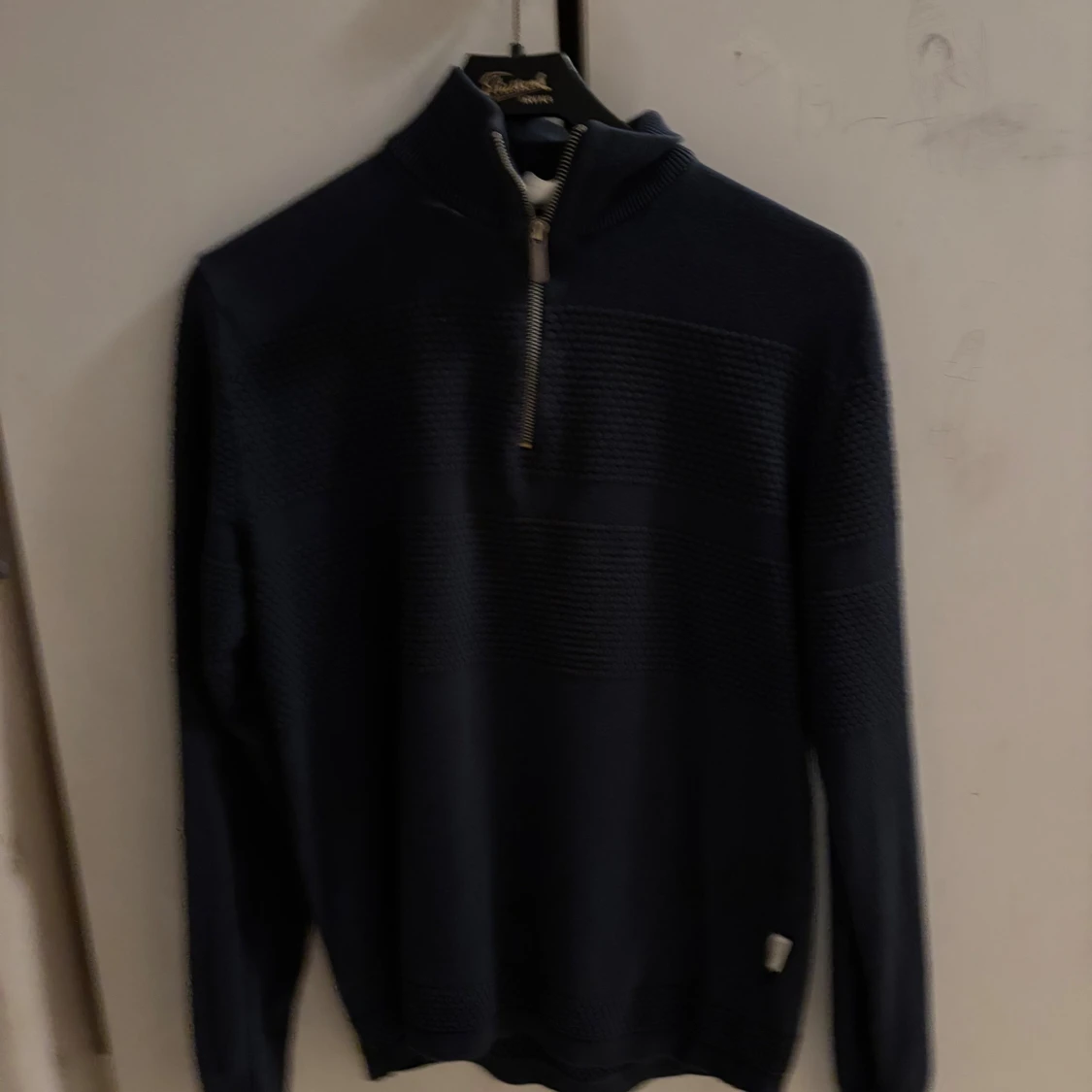 Mörkblå stickad tröja Selected Homme