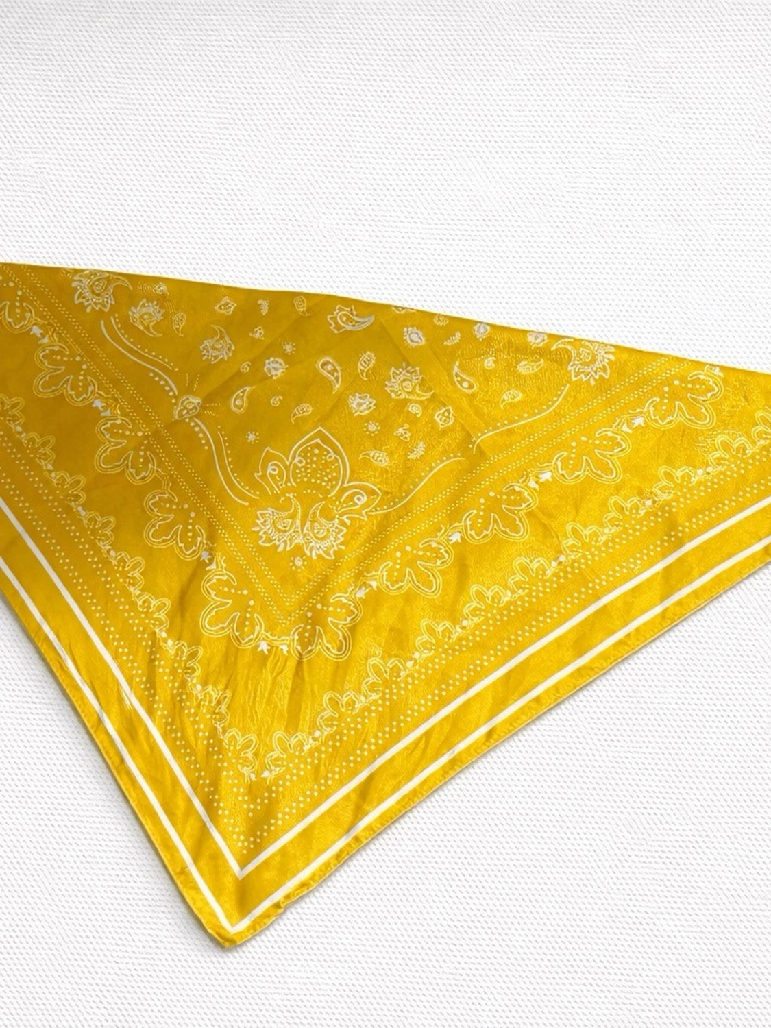 Gul bandana med paisleymönster - 1