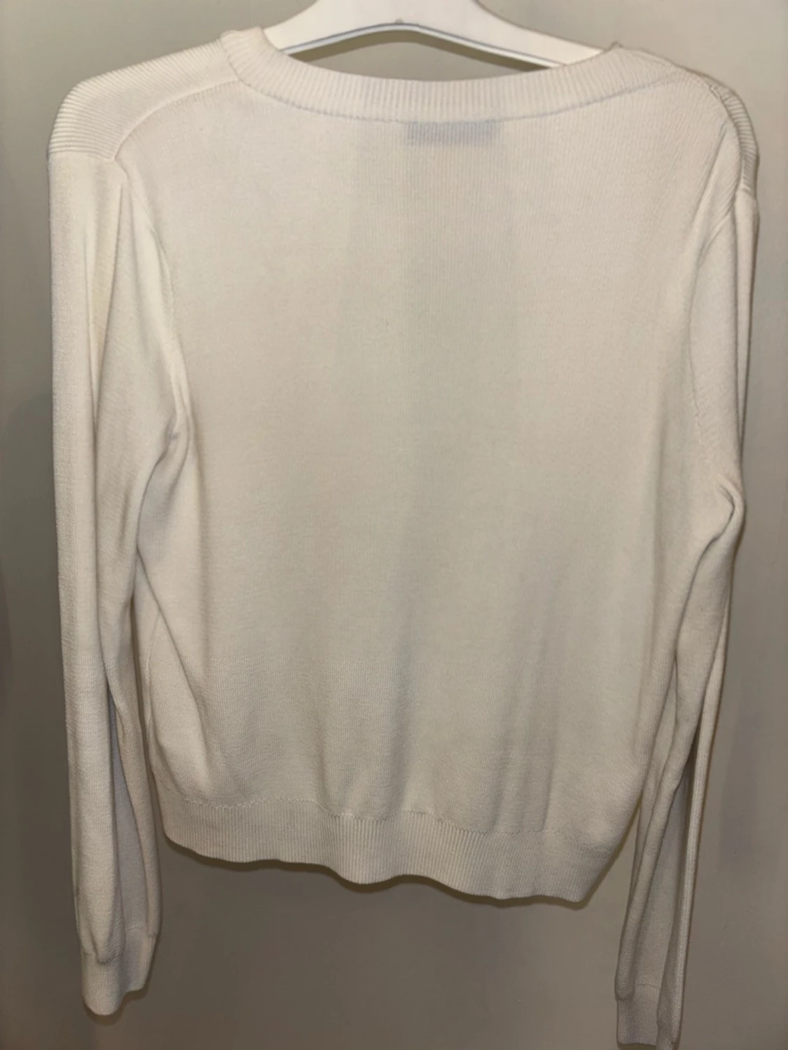 Vit kofta från LCW Vision med guldfärgade knappar - 2