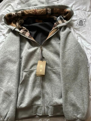 Burberry kofta  - M men passar S