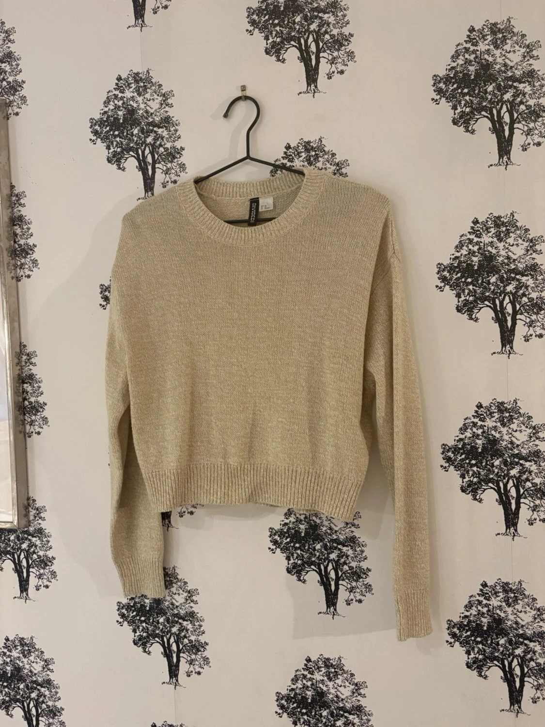 Beige stickad tröja från H&M Divided