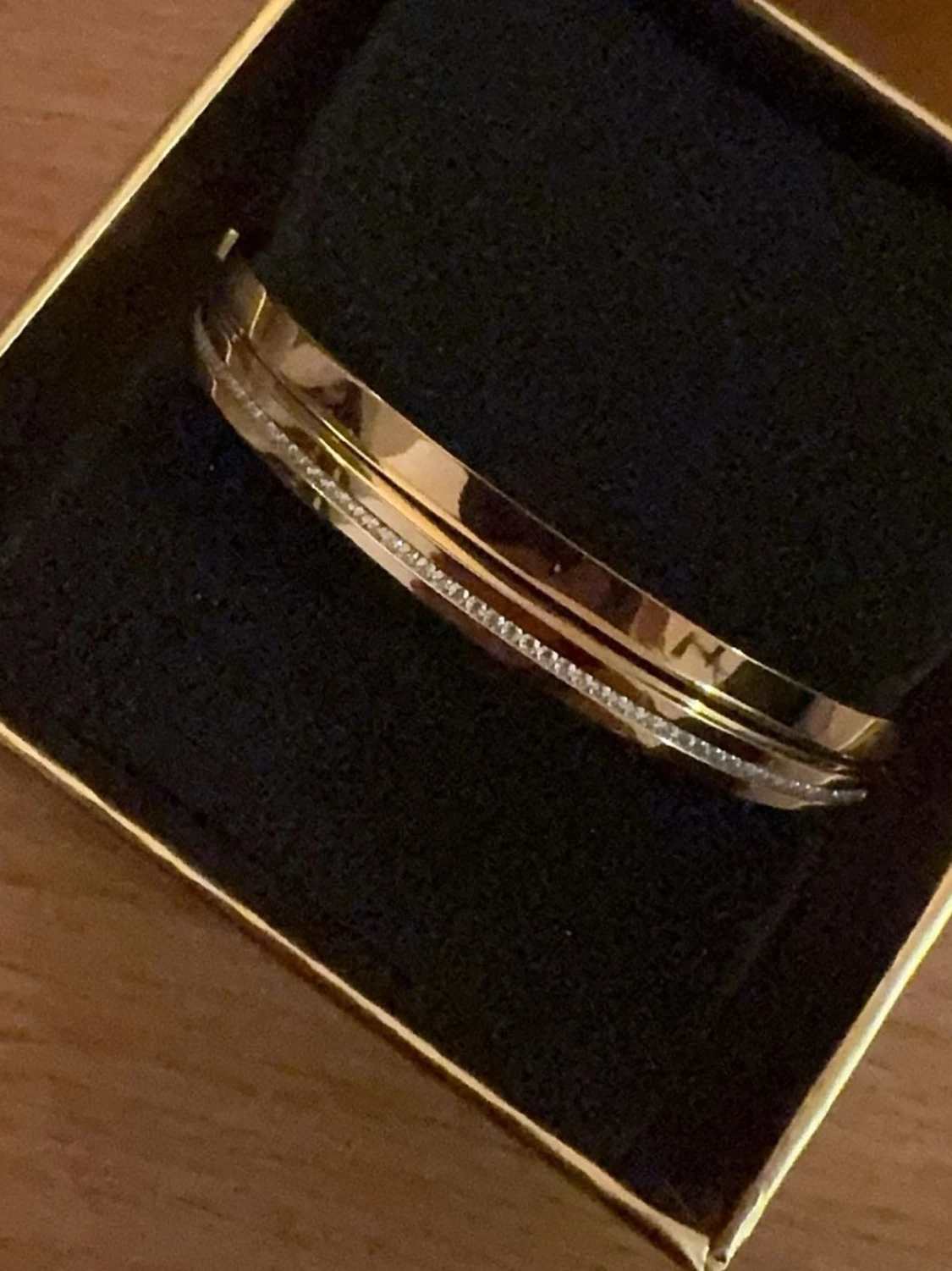Josefin bangle gold + Fave bangle gold - 1