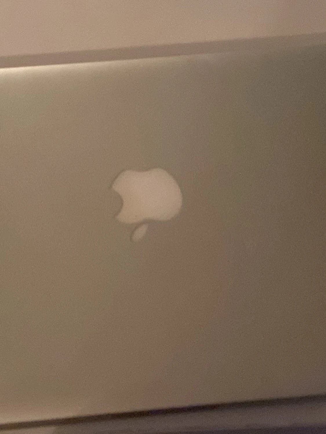 MacBook Pro - 1
