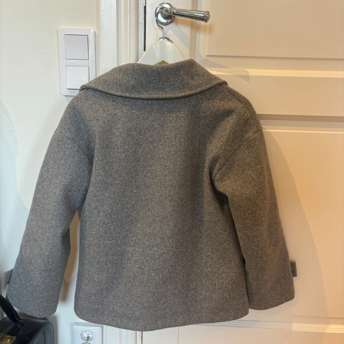 Grå skepparkavaj från DesignSi - 1