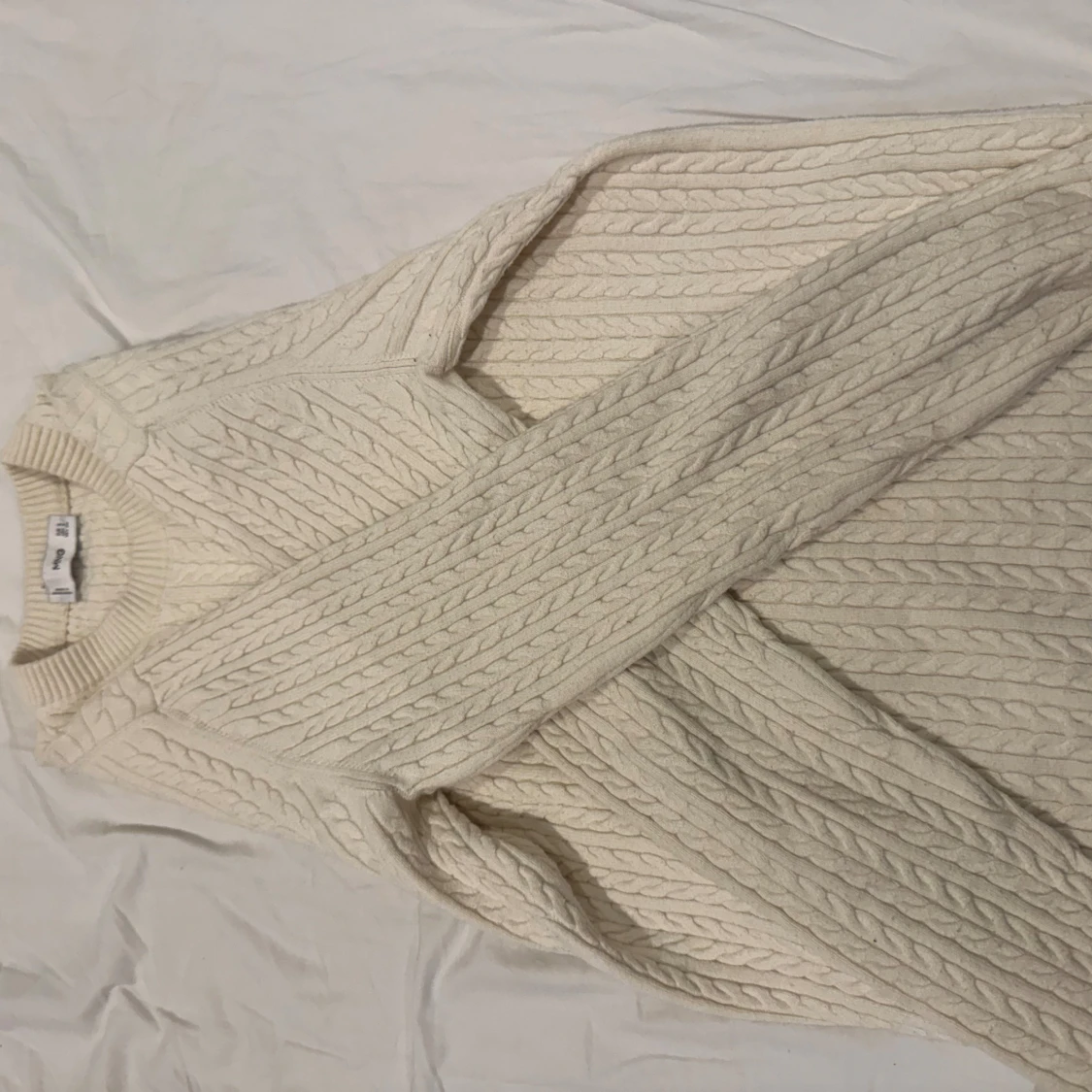 MNG krämvit kabelstickad tröja - 1