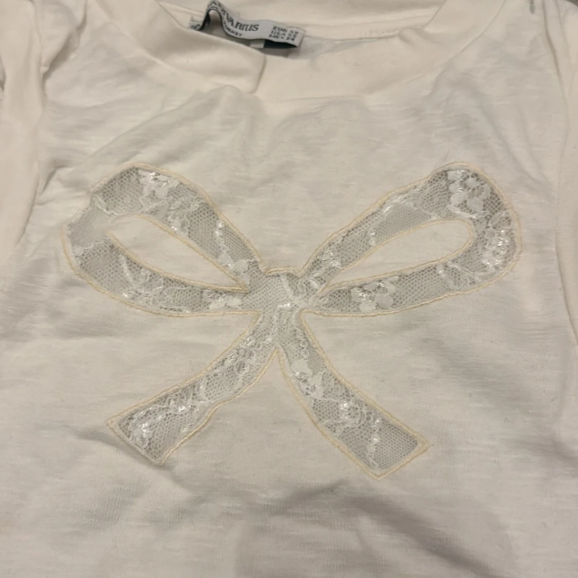 linne med rosett - 1