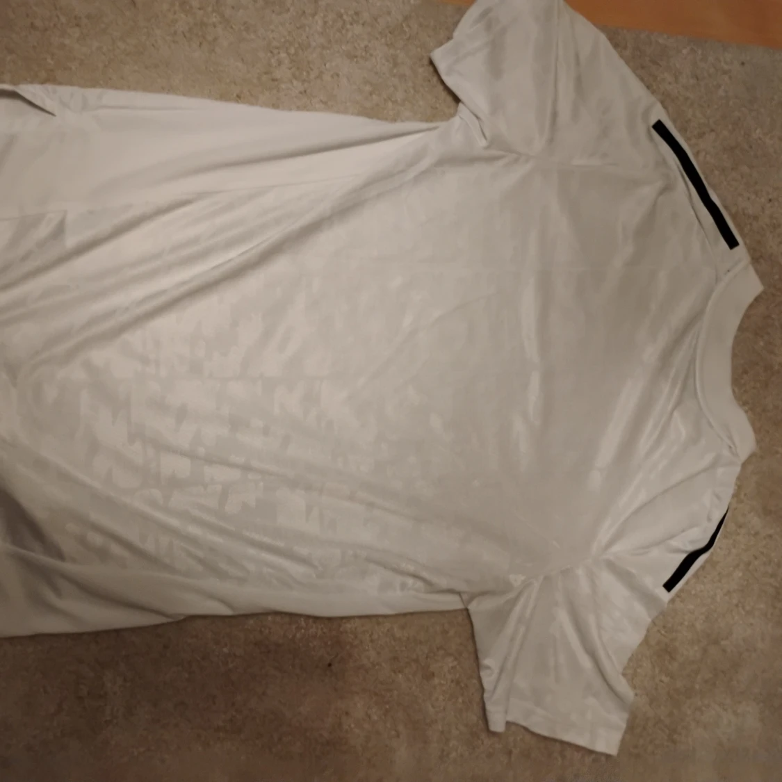 Vit Adidas Primeblue t-shirt M - 1