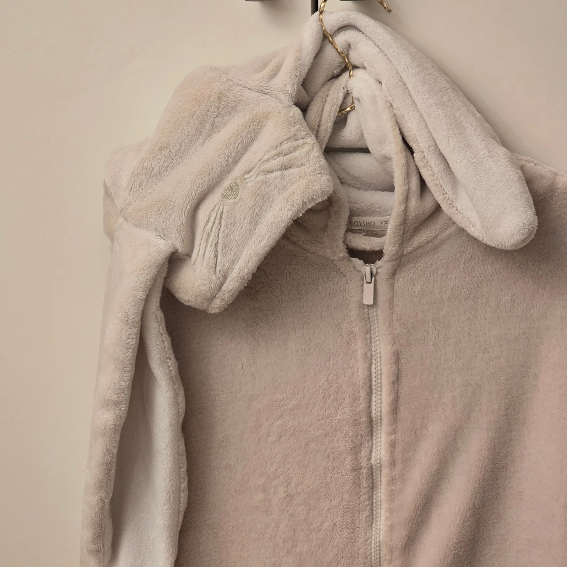 Oysho crèmevit hoodie med kanin öron - 1