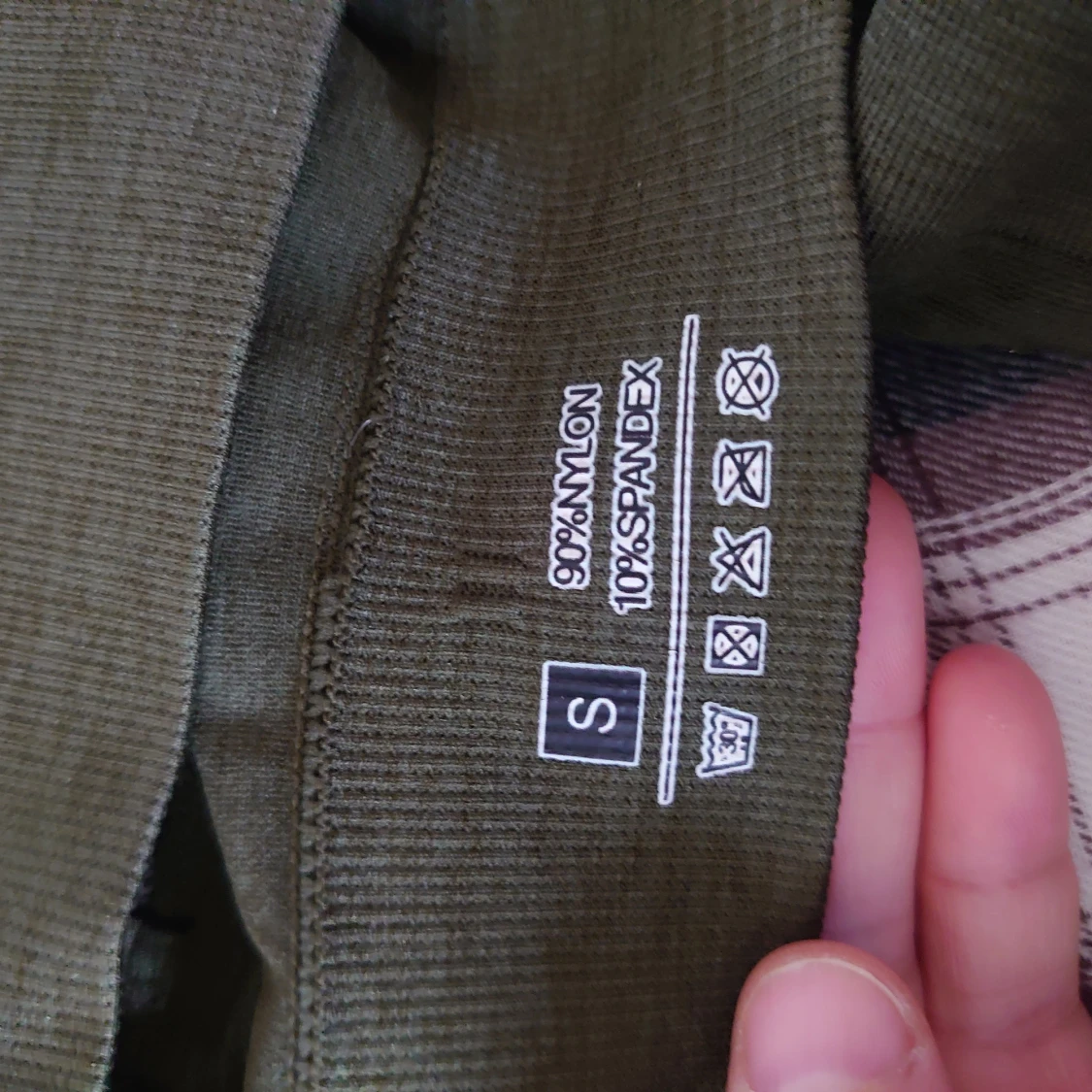 Mörkgröna leggings från Astani, stl L med topp i stl S - 4