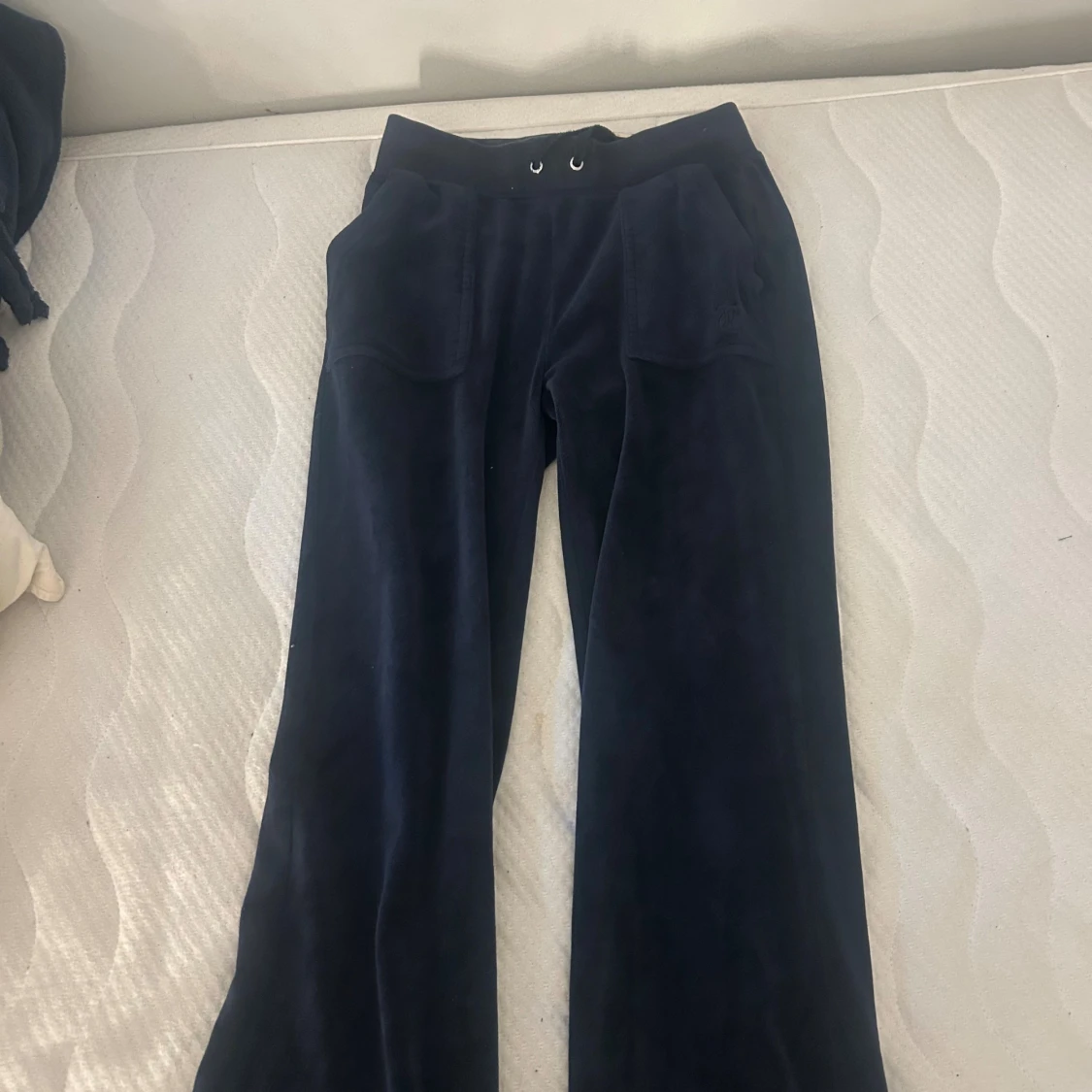 Mörkblå velourbyxor Juicy Couture XS