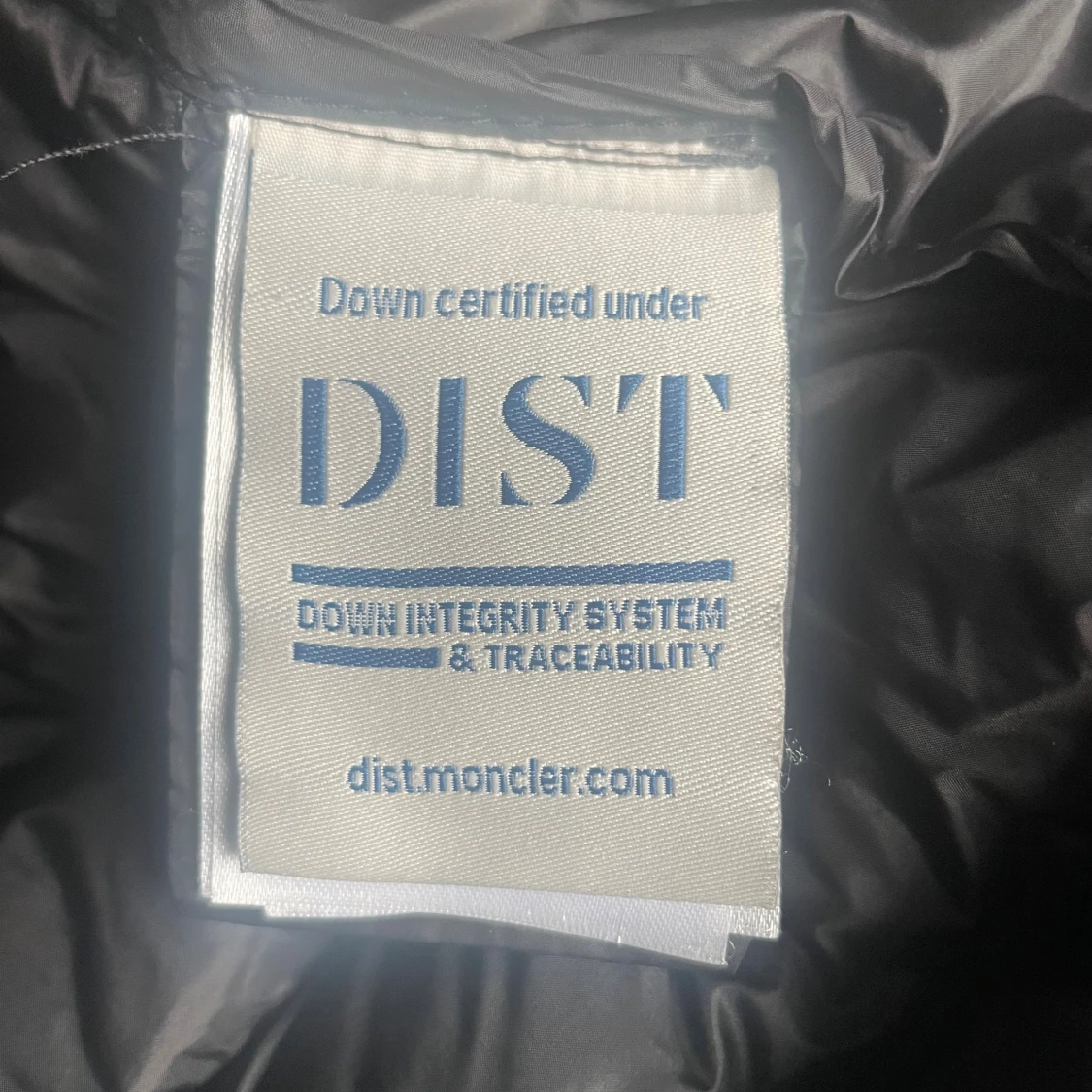 Svart dunväst från Moncler storlek 6 - 2