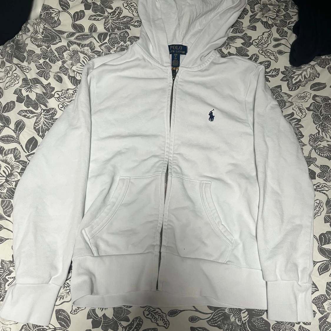 Vit hoodie från Polo Ralph Lauren - 1