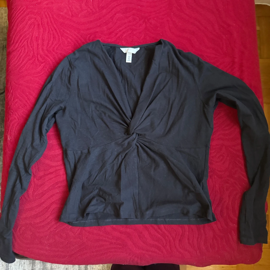 Svart omlottopp från H&M