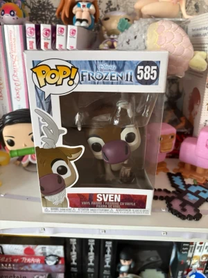 Sven - frost - Funko pop - Bilderna visar en Funko Pop! figur av Sven från Frozen II