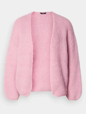 Stickad kofta - Super fin rosa kofta från Lindex, endast använd fåtal gånger! Säljer då den inte kommer till användning! Skriv privat om ni har frågor eller vill ha egna bilder🩷