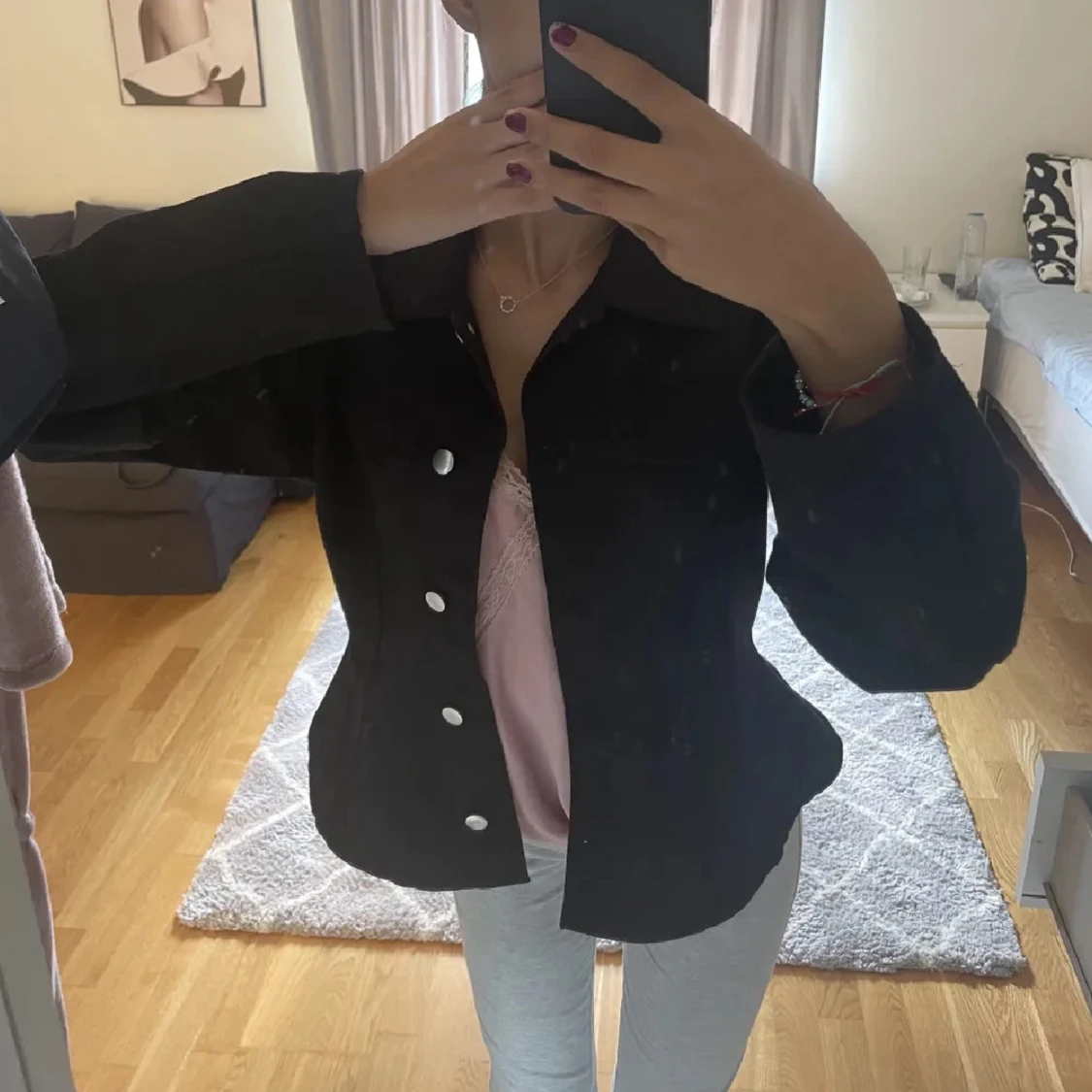 Svart jeansjacka  - 1