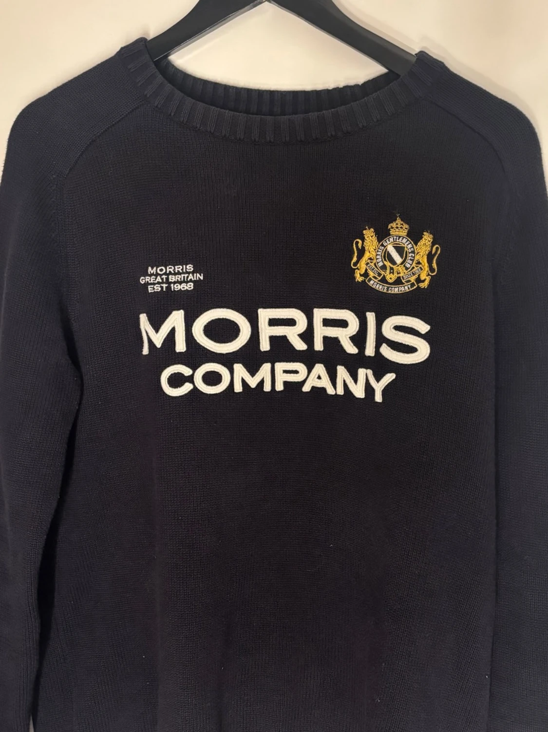 Mörkblå stickad tröja Morris Company