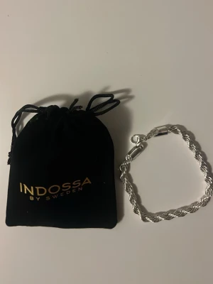 Indossa Armband - Fint Sthlm Armband av Indossa 21cm lång 6mm Bred