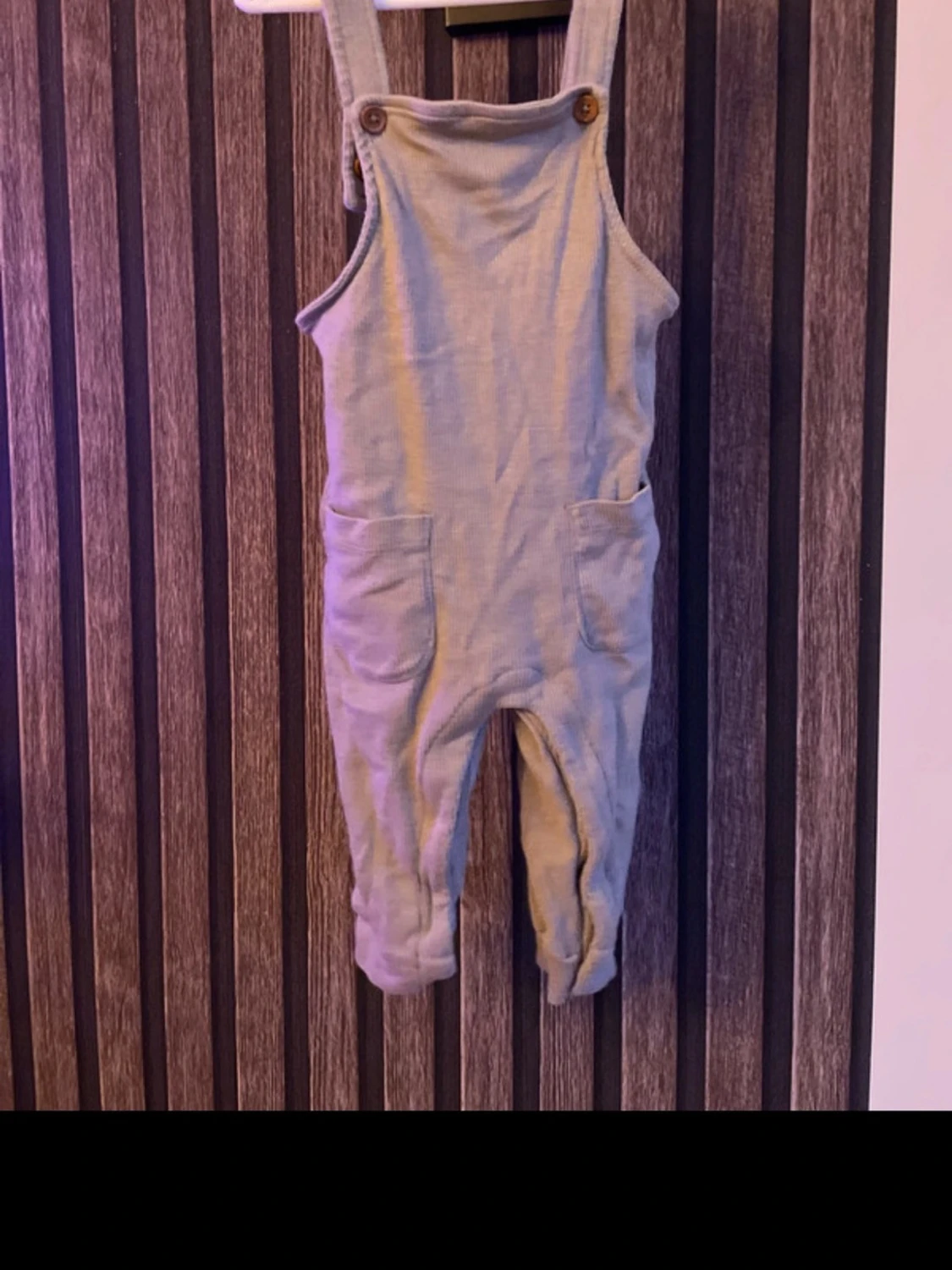 Grön byxdress i manchester storlek 62