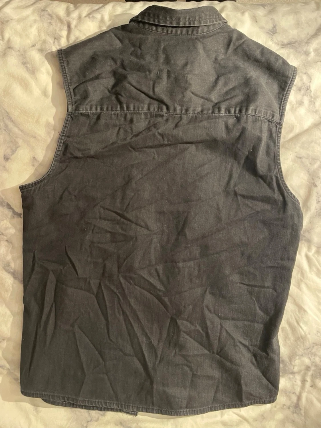 Svart jeansväst från Clockhouse S - 2