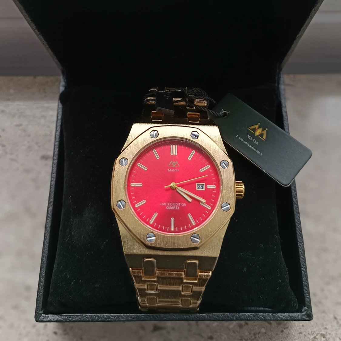 Helt Ny Guld klocka (limited edition)