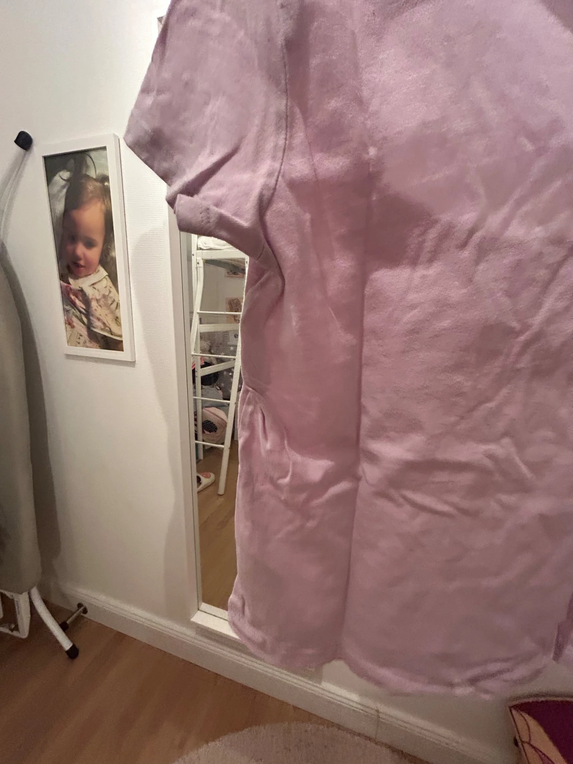 Ljuslilla basic t-shirt från H&M - 3