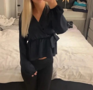 Missäy blus - Jättefin missäy blus. Säljer då den tyvärr inte används så ofta. Super skick, ändrat testad. Pris går att diskutera vid snabb affär🤗