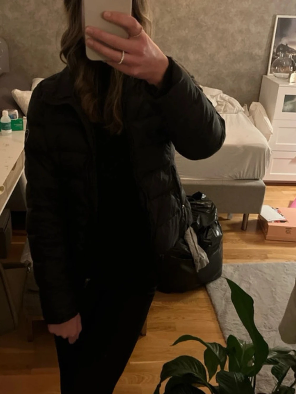 Svart pufferjacka från rock and blue  - 1