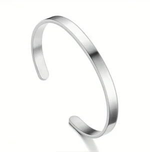 Silver armband - Helt ny oanvänd,bra pris, hör av dig vid funderingar 