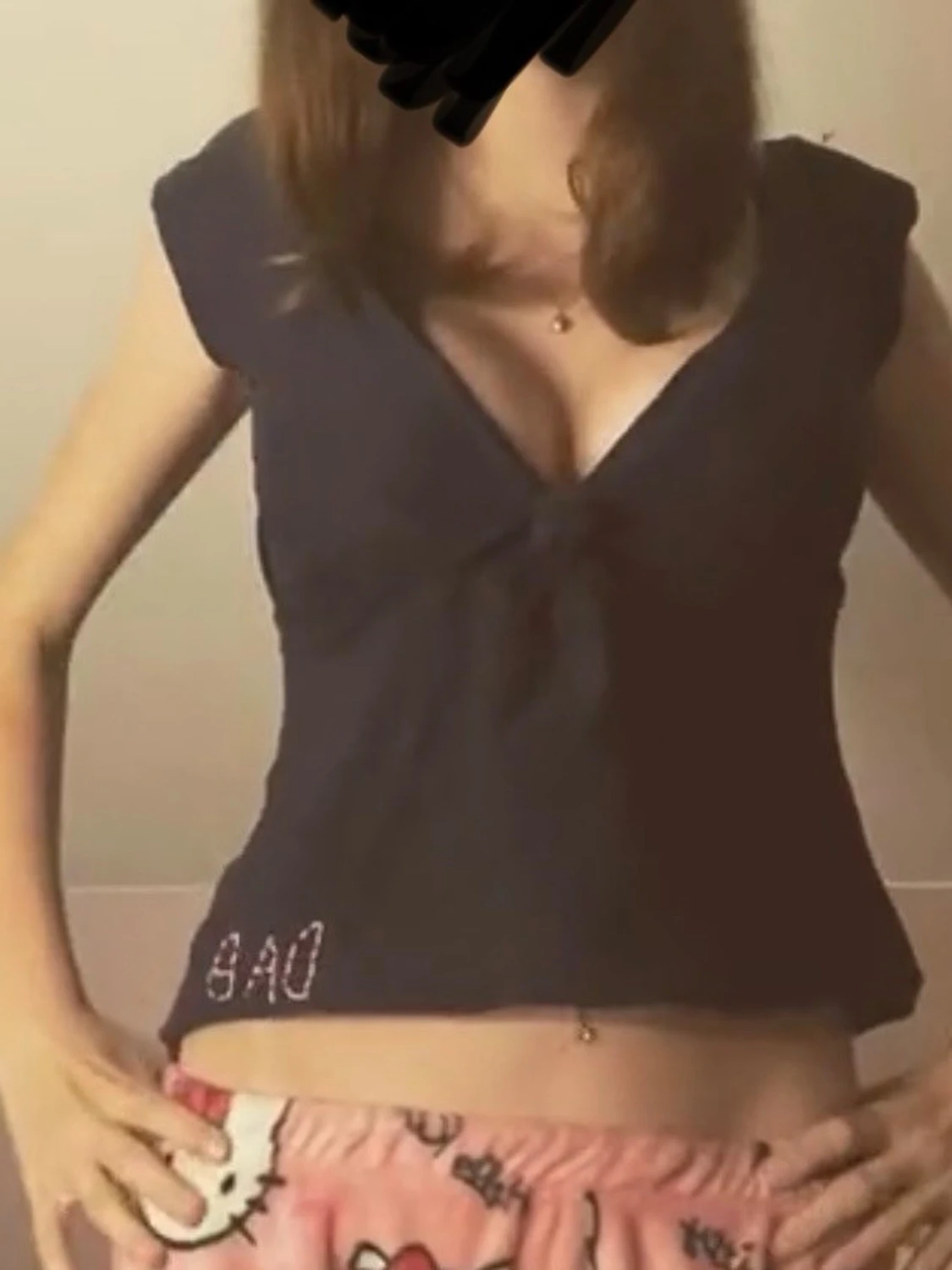 Mörkblå omlottopp med öppen rygg - 1