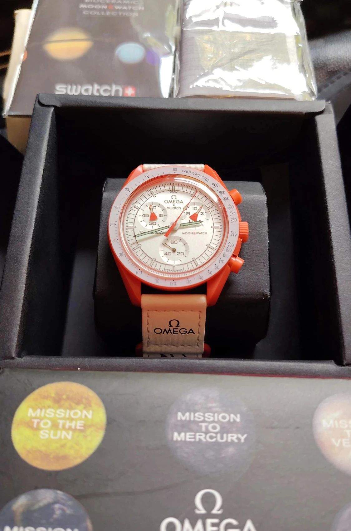 OmegaxSwatch - Speedmaster MoonSwatch - Mission to Mars - 4